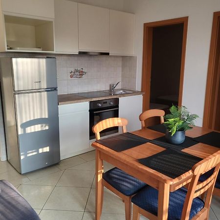 Dalmacia Apartments Srima Extérieur photo